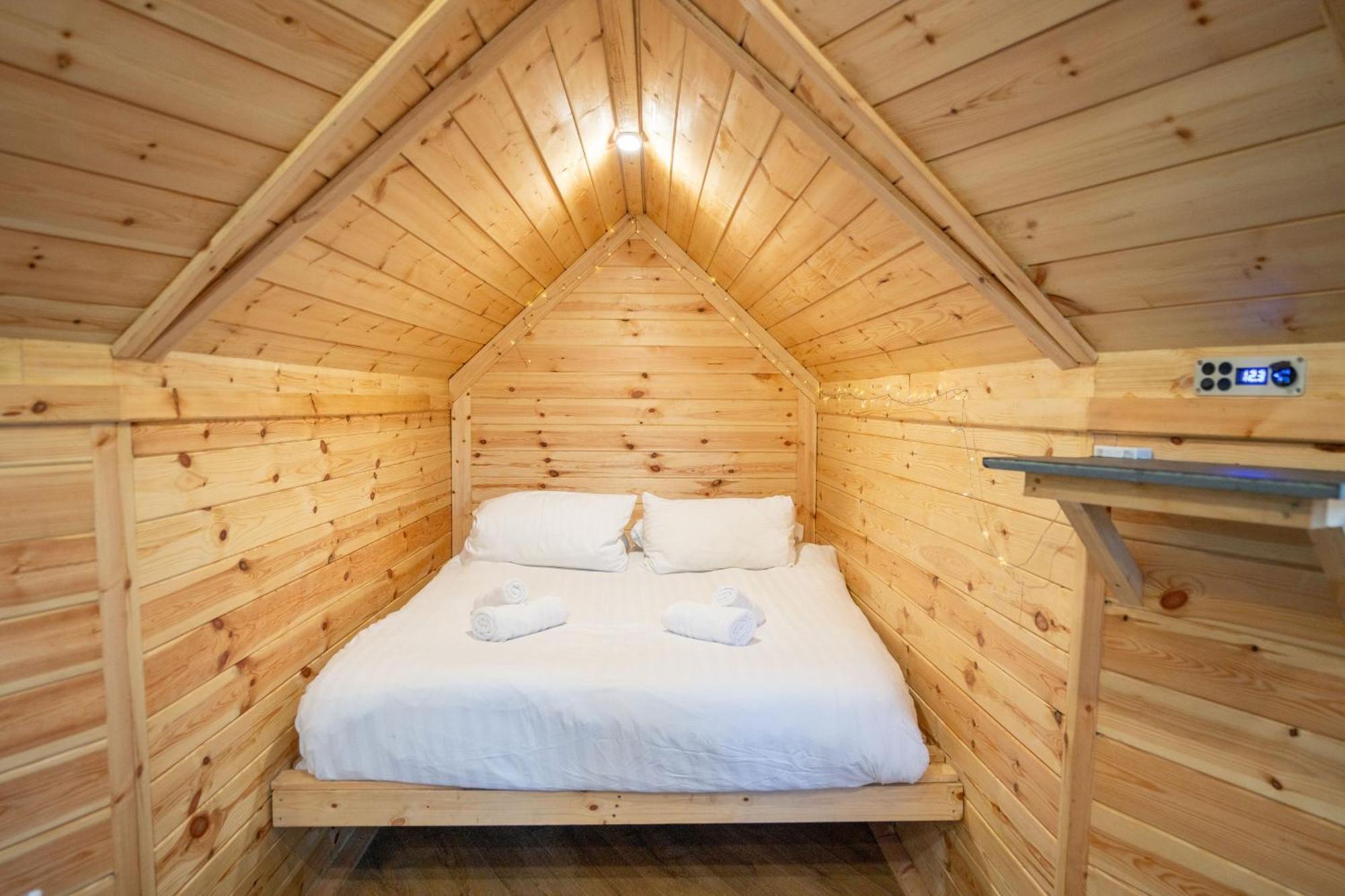 Chestnut Tree House With Hot Tub & Sauna Barmouth Dış mekan fotoğraf
