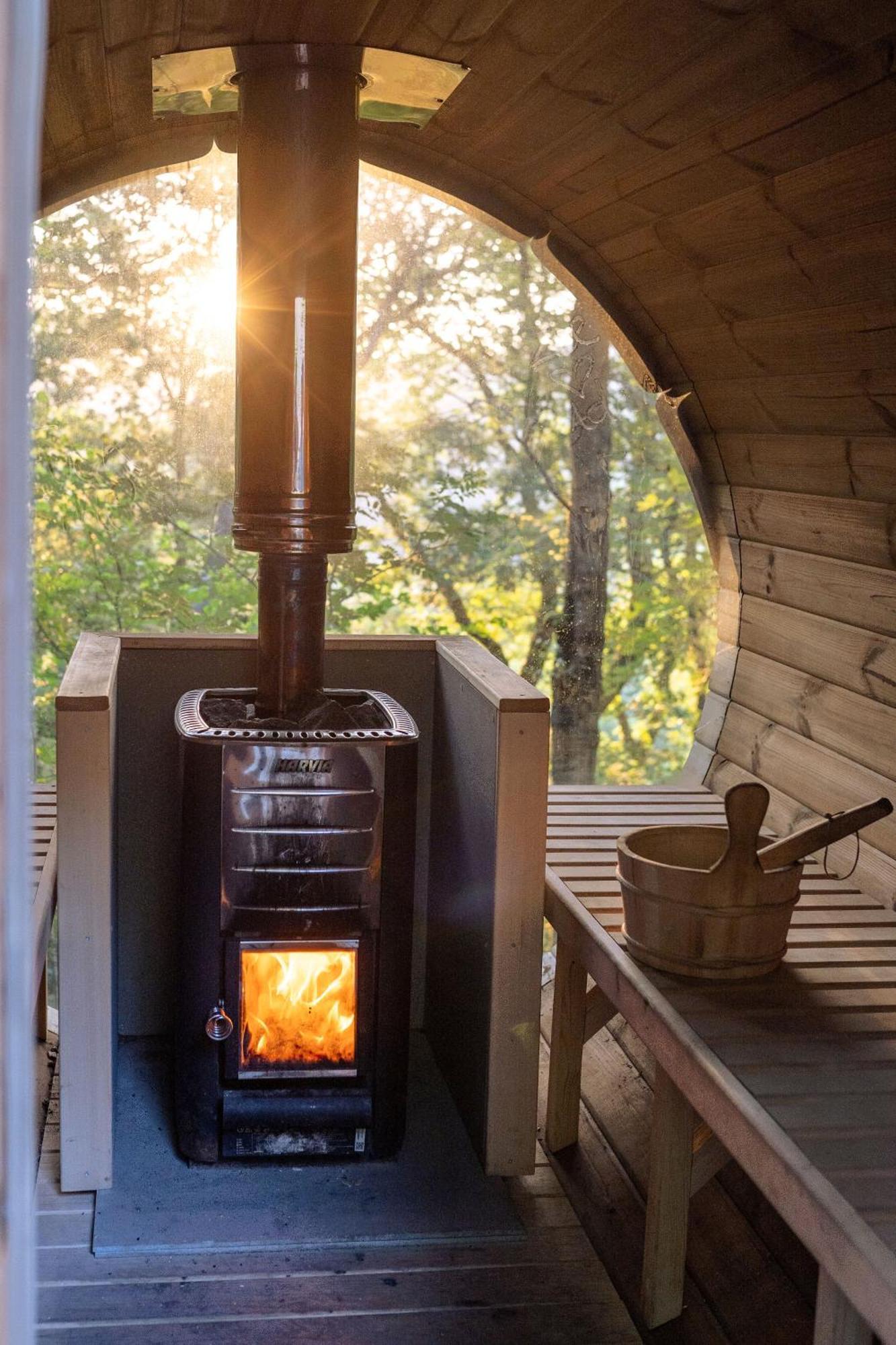 Chestnut Tree House With Hot Tub & Sauna Barmouth Dış mekan fotoğraf