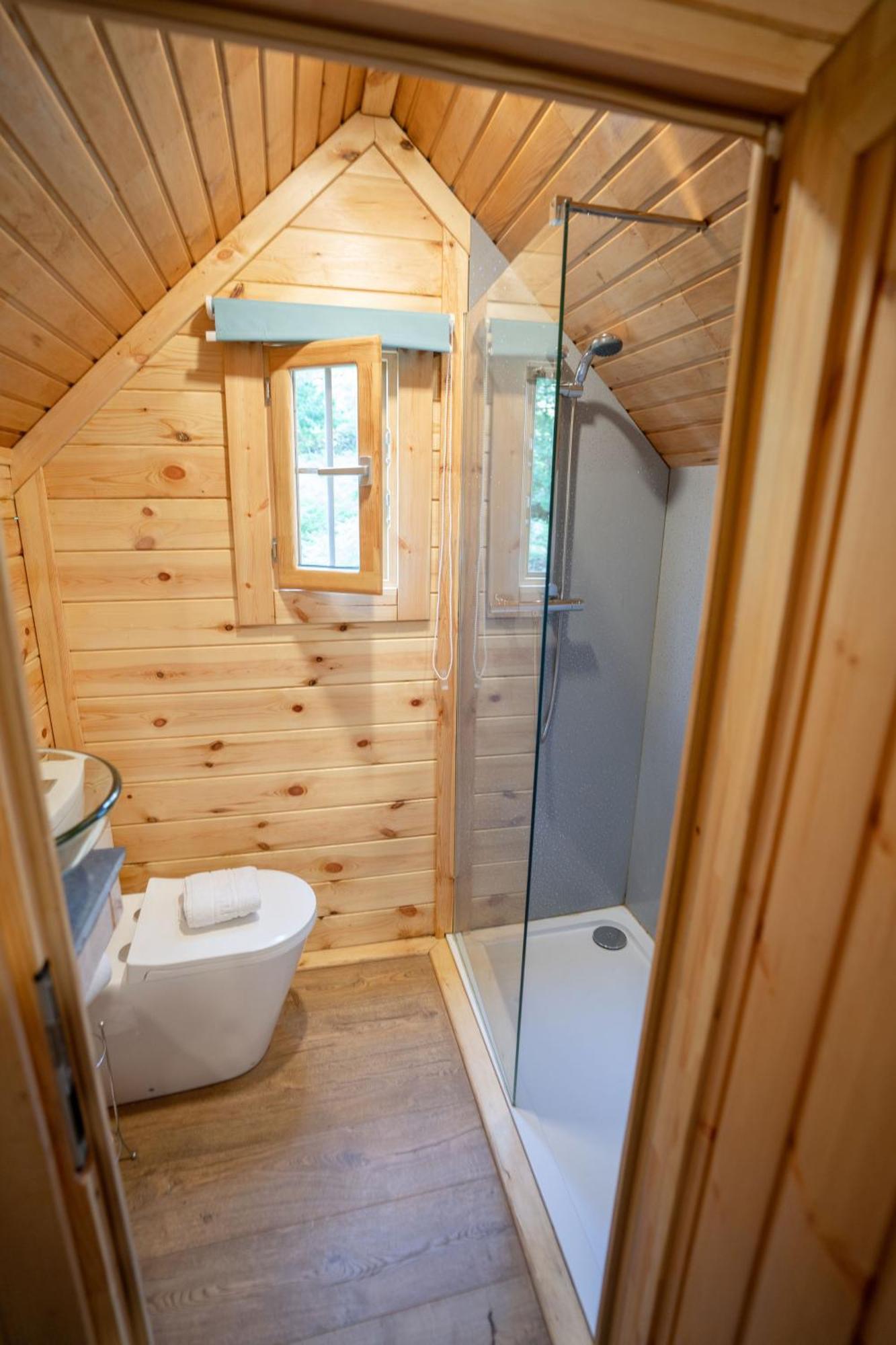 Chestnut Tree House With Hot Tub & Sauna Barmouth Dış mekan fotoğraf